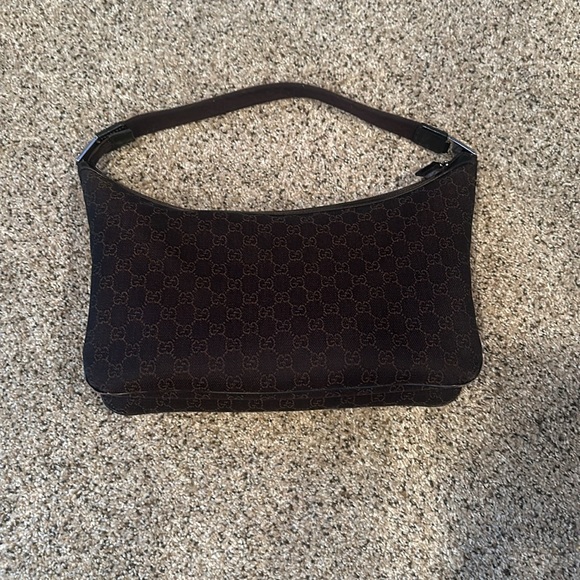 GUCCI GG MONOGRAMED brown canvas shoulder bag. Comes with dust bag - Picture 4 of 12